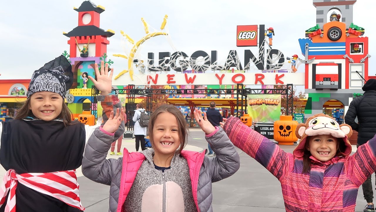 Fun at LEGOLAND New York for Halloween!!