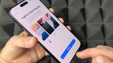 Light vs Dark Display Explained on iPhone 16 Pro Max