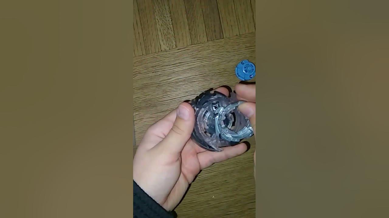 Beyblade Doomscizer d6 бейблэйд думсайзер - YouTube