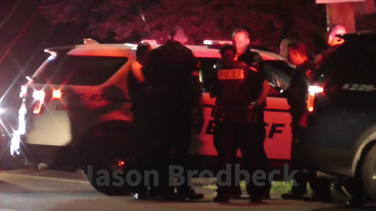 Police Pursuit ends in Hyde Park, Dutchess County YouTube