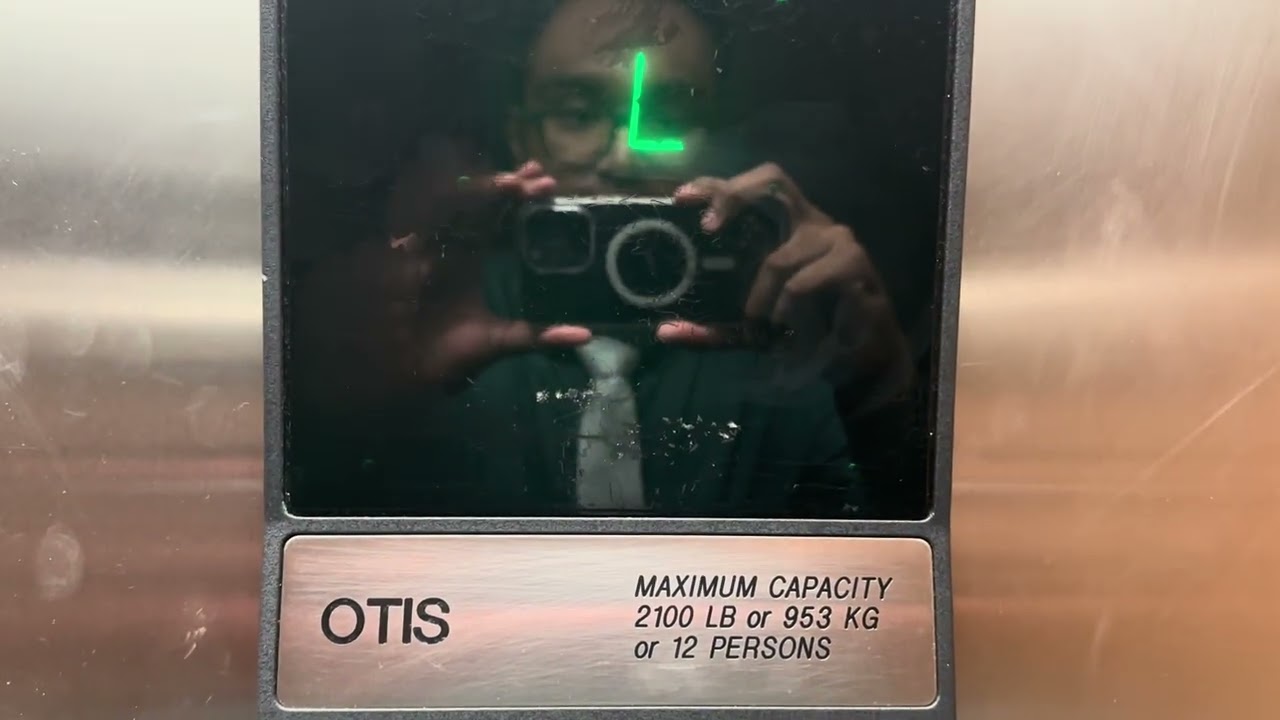 Quiet Otis Series 1 Hydraulic Elevator @ Polish Hall-Edmonton AB