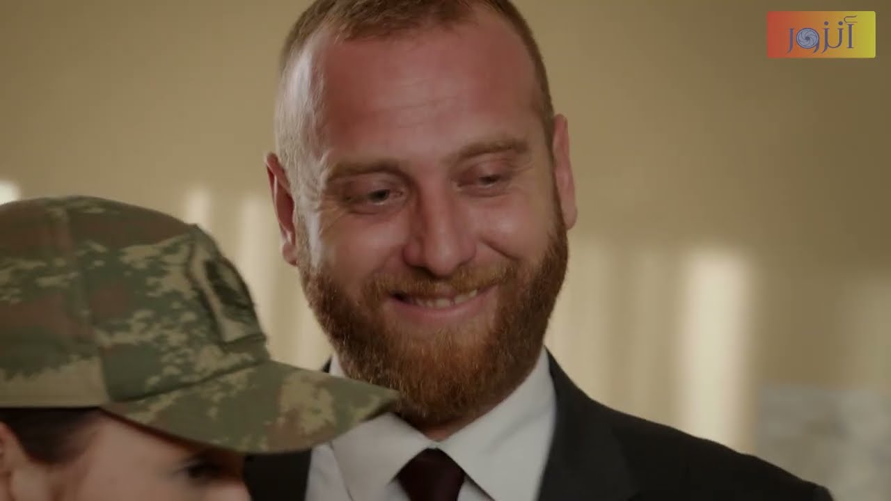 المجنون عم يستفذ عاكف وبعتو على الموت معقووول - الفريق الأول 2