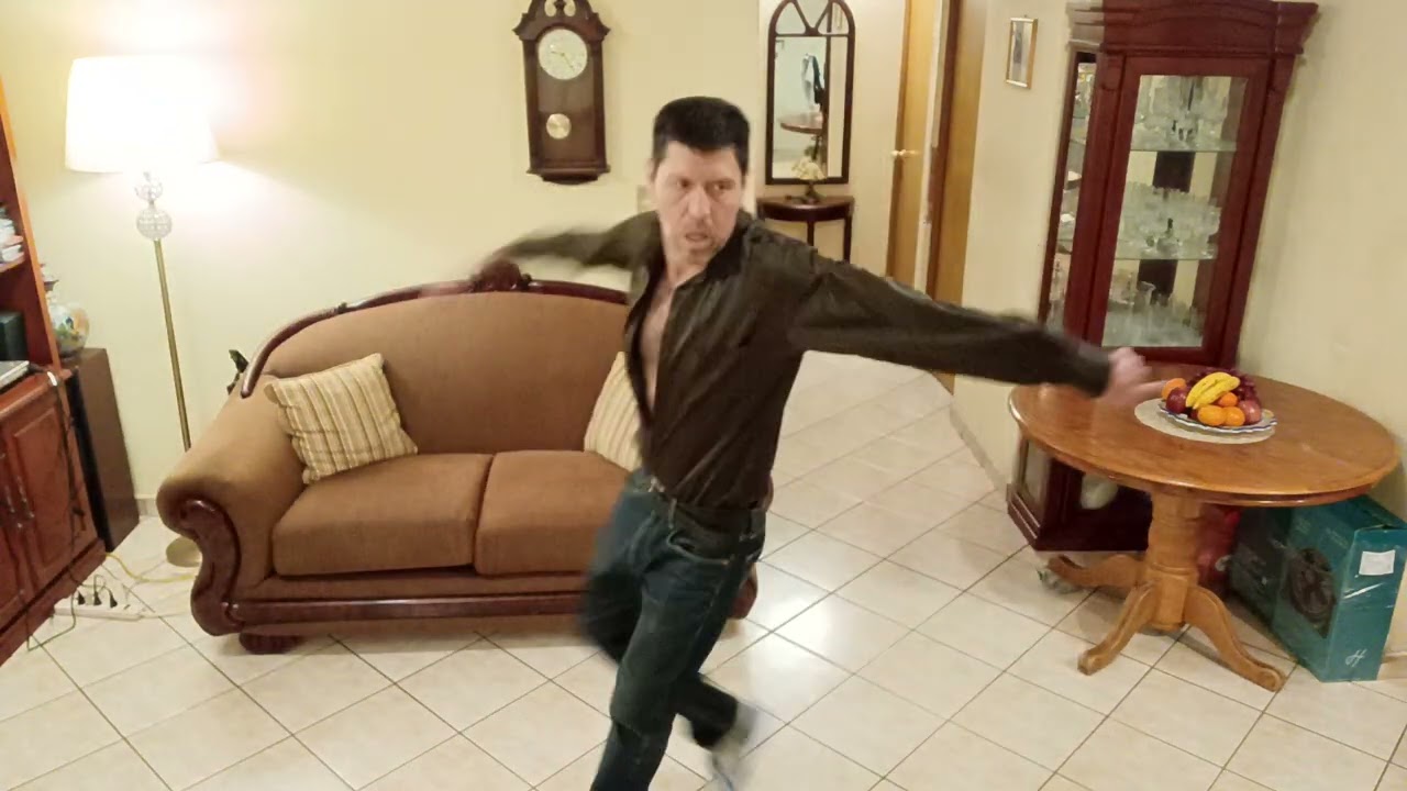 Chic. Chic Cheer. (Canal Rodrigo Cortez).