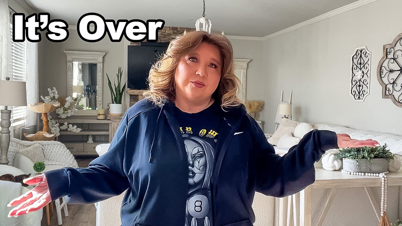 Ей больше всё равно! Я с этим покончу!