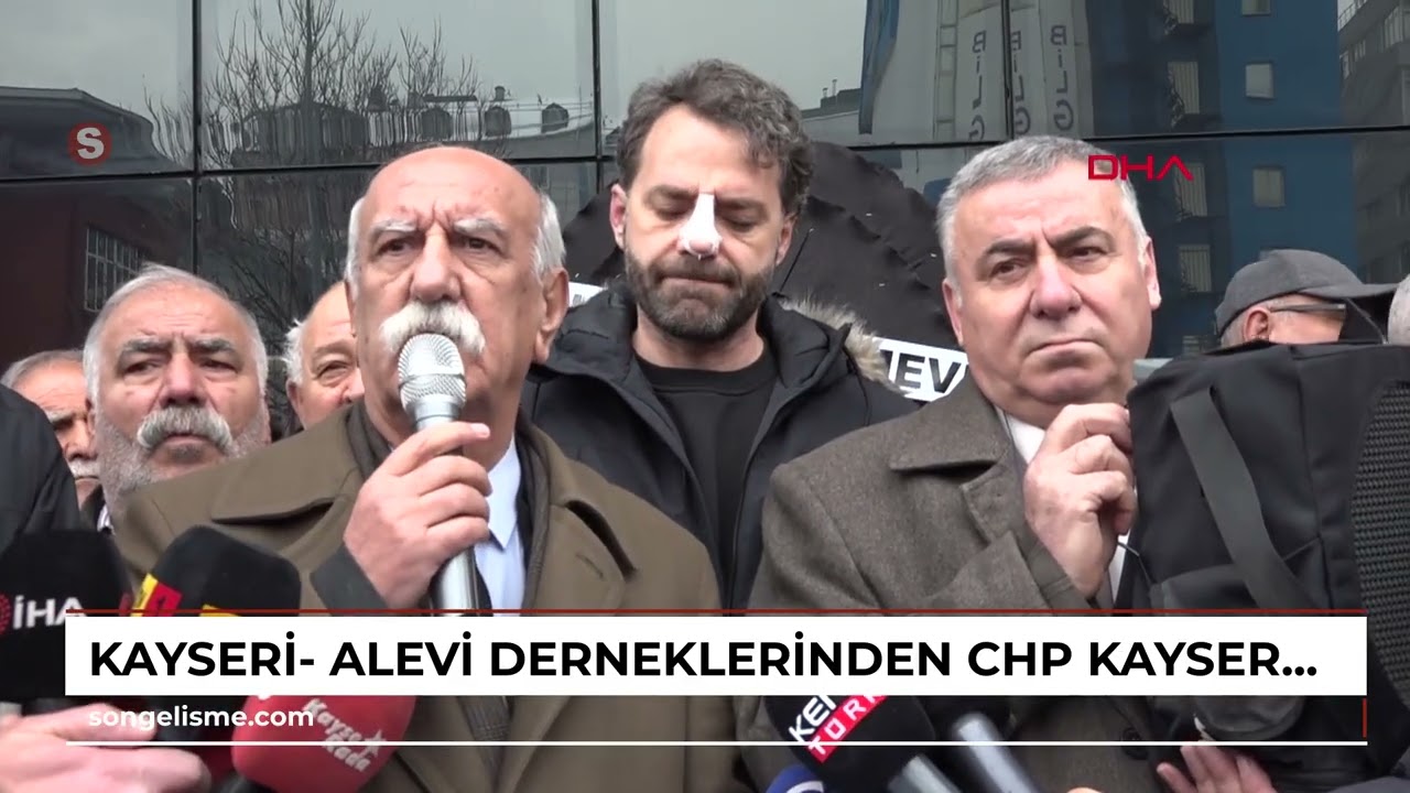 Kayseri- Alevi derneklerinden, CHP Kayseri İl Başkanlığı önüne siyah çelenk