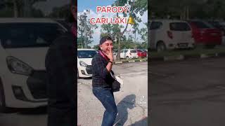 Pondan Keluarkn Suara Lelaki Bergegar Bumi