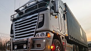 Upsize Trucking - Freightliner Argosy Isx 620 Operated By Paul