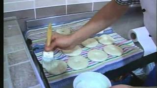 Chustiy: Uzbek non (Uzbek bread, Узбекские лепешки)