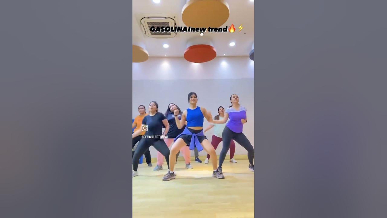 Gasolina Dance Cover ππ₯ #fitonbeat #foryou #shorts #gasolina #trending #workout Gasolina Dance Cover ππ₯ #fitonbeat #foryou #shorts #gasolina #trending #workout