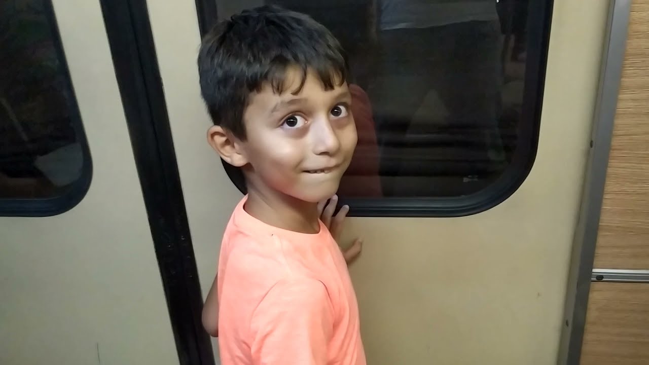 Qara Qarayev-Xalqlar Dostluğu- Neftçilər Metro