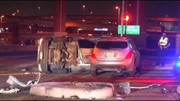 Driver hospitalized after 2-vehicle crash on Loop 410 access road, police say