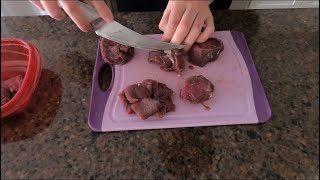 Venison Steak Preparation (Buttermilk Soak Method) #cooking #deer #hunting #meateater #arkansas