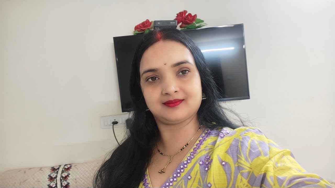 हेलो एवरीवन राधे कृष्णा आप सभी का स्वागत है हमारी लाइव में 🙏🙏