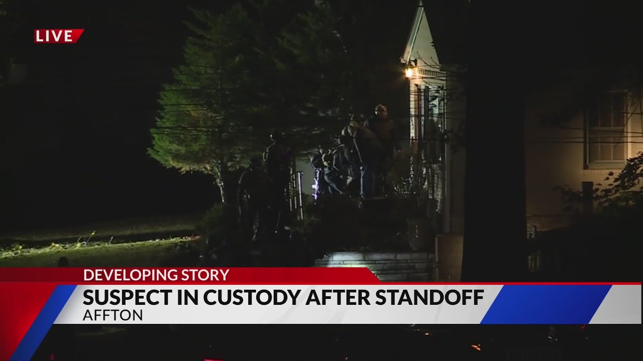 Stand-off ends in south St. Louis County after man surrenders to police ...