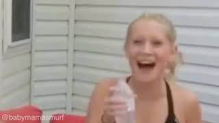 2 Girls 1 Carolina Reaper Pepper