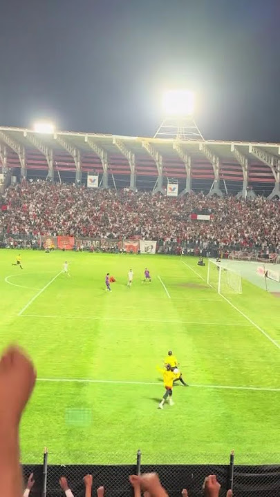 كي ل ئه ڤي ياريئ ئاماده ببي كومينتي هه وه ....