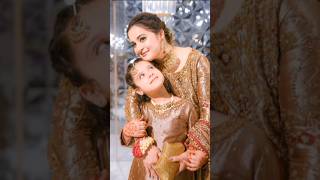 Aiman Khan & Minal Khans Brothers Wedding Beautiful Family Pictures