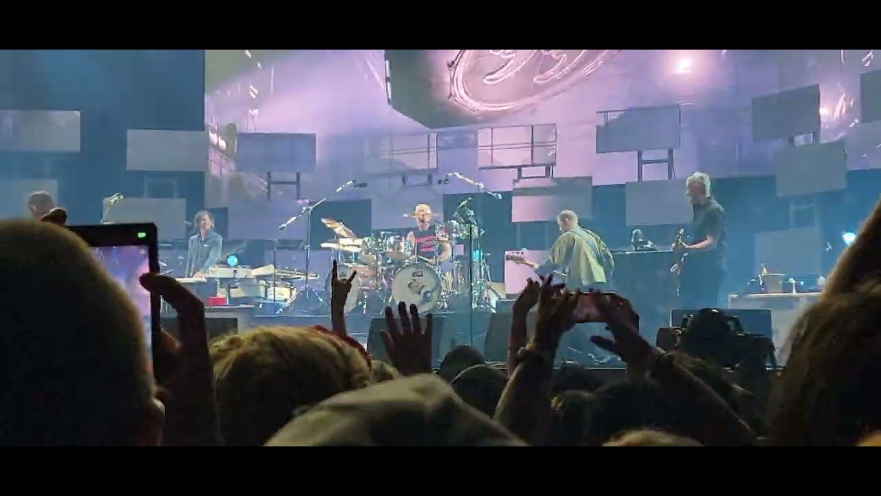 Foo Fighters ‐ Breakout Gilford NH Josh Freese 1st Show 2023