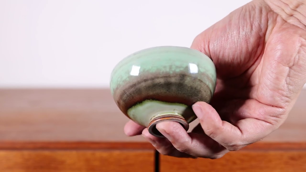 Berndt Friberg（ベルント・フリーベリ）緑釉盃