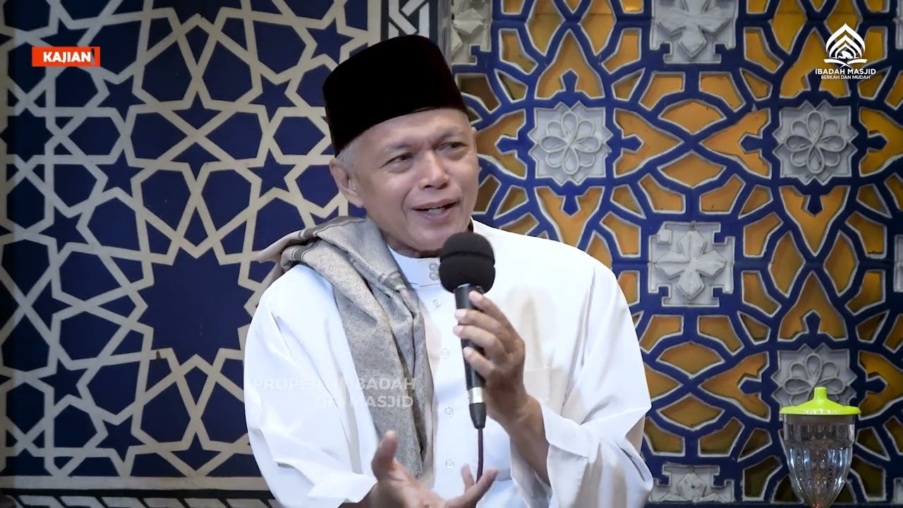 Barang Siapa Menyia nyiakan Waktu, Maka Dia Telah Menyia nyiakan Hidupnya || Drs. KH. Syamsul Arifin