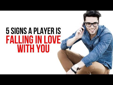 5 tegn på at en spiller blir forelsket i deg