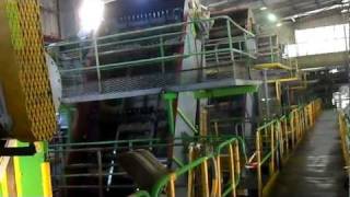 [Guadeloupe] Broyage de la canne à sucre à l'usine Gardel (Le Moule)