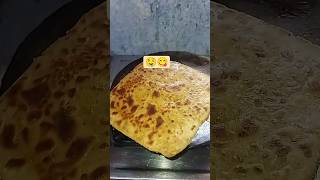 Sirf 10 minut me banay bacche ke liye tiffin ajwain paratha 🤤#cooking #food #recipe #roti#shorts