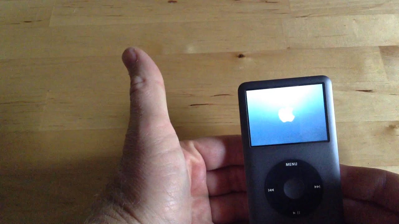 How To Fix A Frozen iPod Classic - YouTube