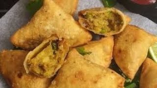 Punjabi Samosa/Samoosa/Samusa with Matar Aloo Stuffing