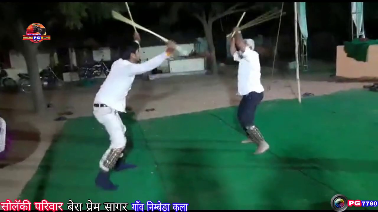 Marwadi  desi  dance   DHOL THALI PE DANDIYA DANCE