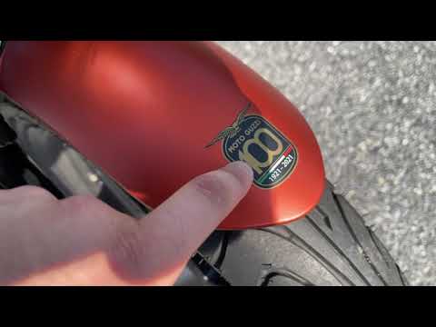 2021 Moto Guzzi V7 Stone