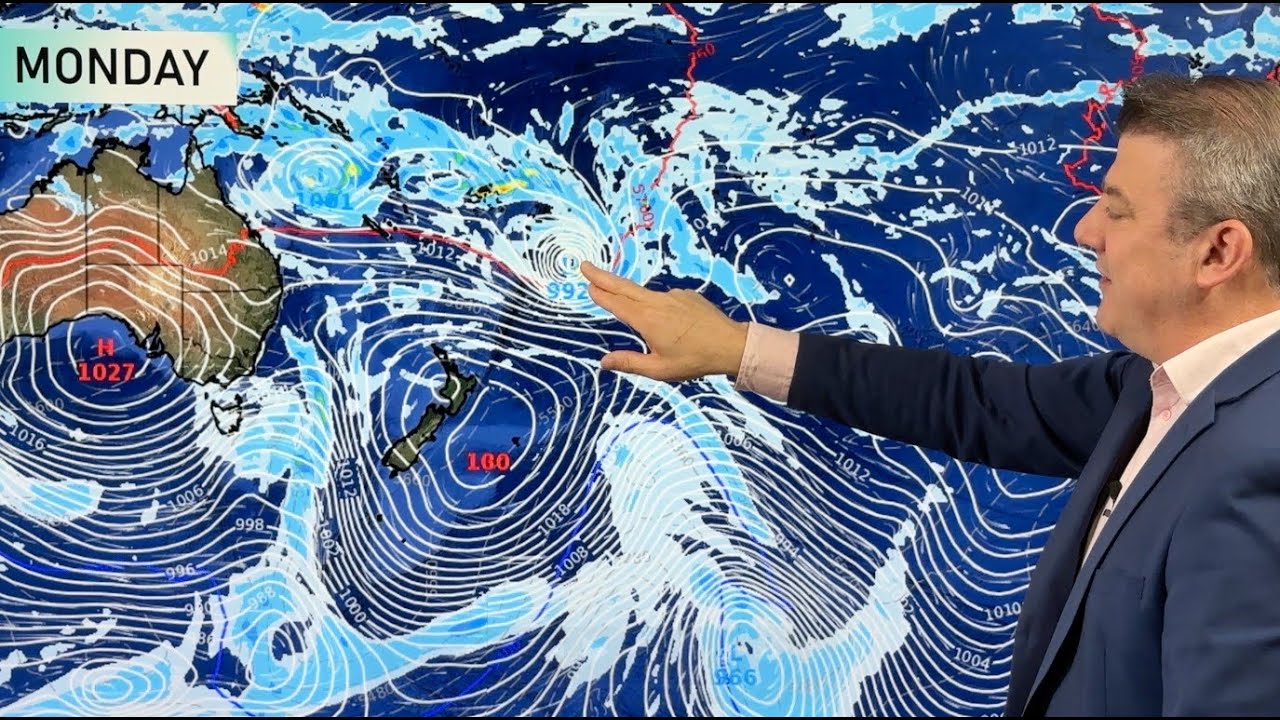 High pressure returning to NZ, but all eyes on the Tropics - YouTube