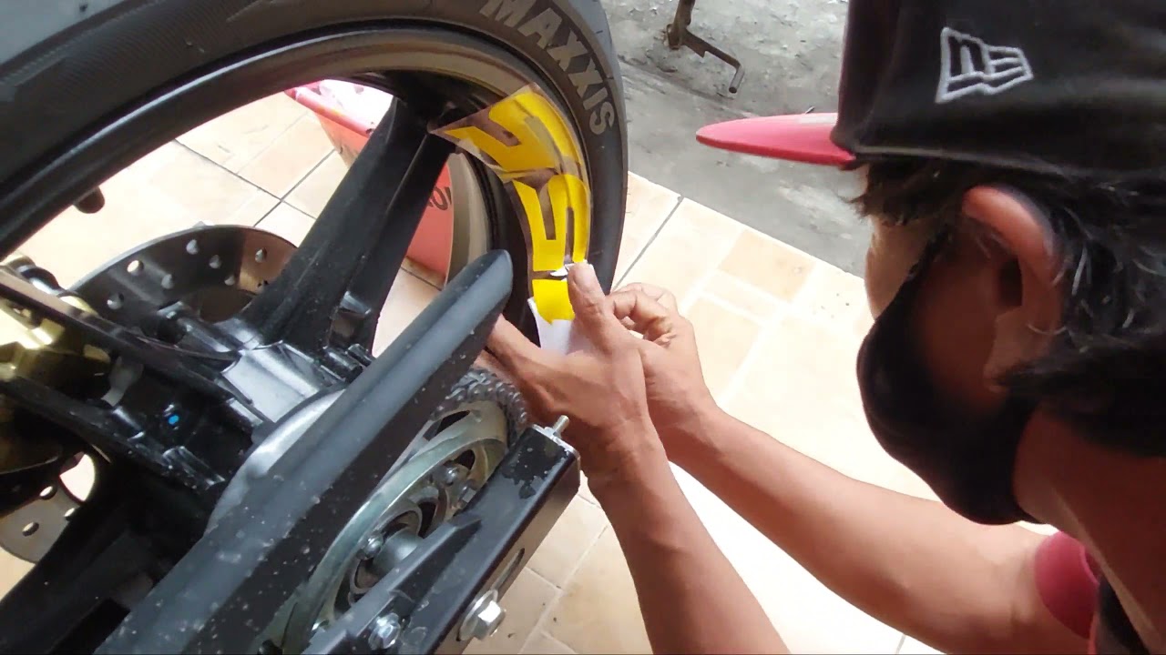 YAMAHA SNIPER 155 & 150 VINYL CUT OUT MAGS DECALS INSTALLATION VIDEO | 99 DECALS VLOG