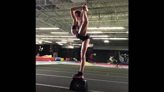 Flexible Avaryana at her photoshoot