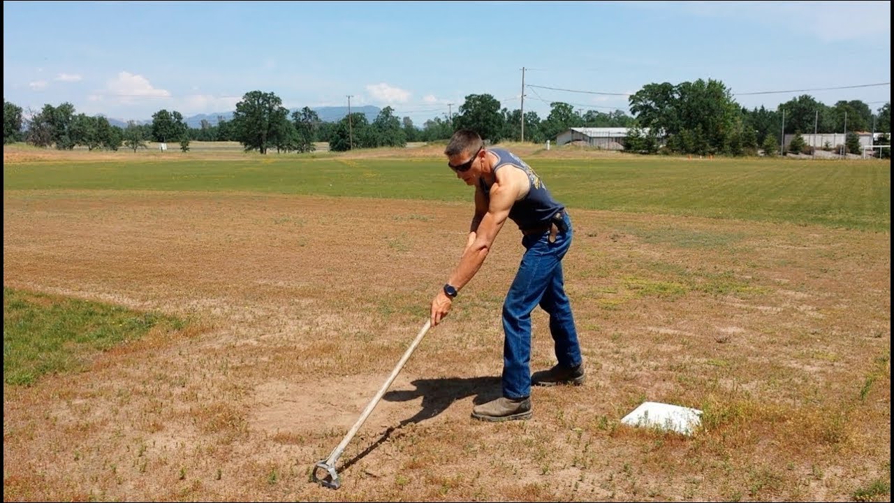 HOW TO USE A HULA HOE! YouTube