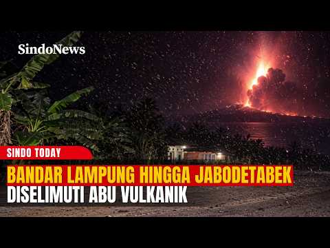 ASH & ROCK RAIN GOES WILD! Anak Krakatau Erupts, Volcanic Ash Reaches Greater Jakarta | TODAY