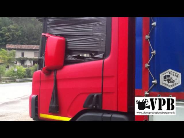 camion abbandonato a casnigo valseriana notizie valseriana news video produzione bergamo class=