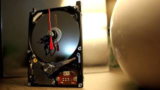 DIY Homemade Hard drive Quartz Clock