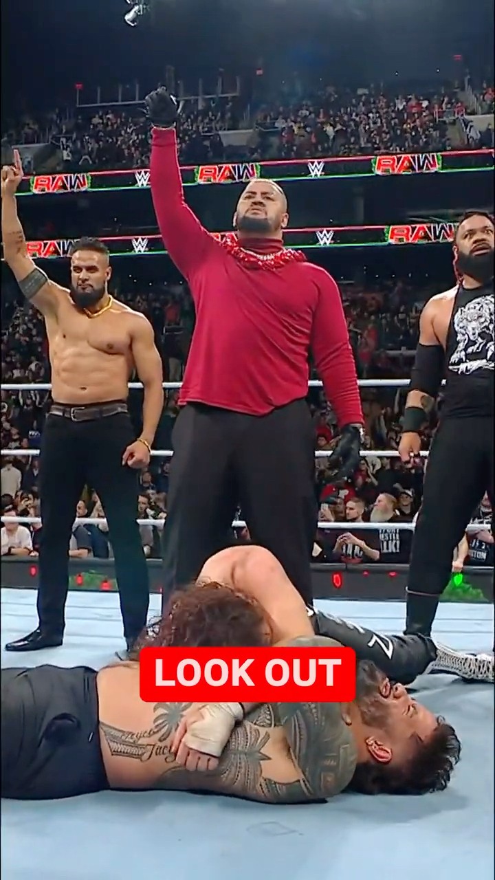Rough night for Sami Zayn and Jey Uso ? #WWERaw