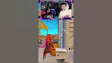 I Felt Bad For This Poor Guy In The Corner Lmao 