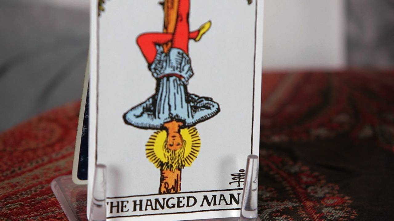 Whitney færdig Lære udenad How to Read the Hanged Man Card | Tarot Cards - YouTube