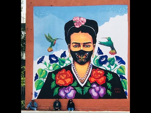 Mural Frida Kahlo en el Metro Constituyentes