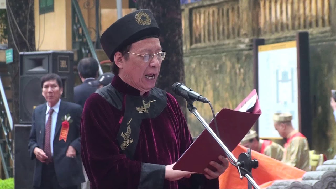 NSND Lê Tiến Thọ đọc bài tế vua Lê