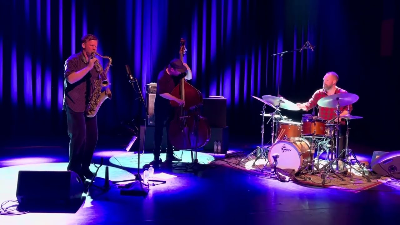 Gard Nilssen Acoustic Unity Elastic Wave september 9, 2023 LantarenVenster Rotterdam