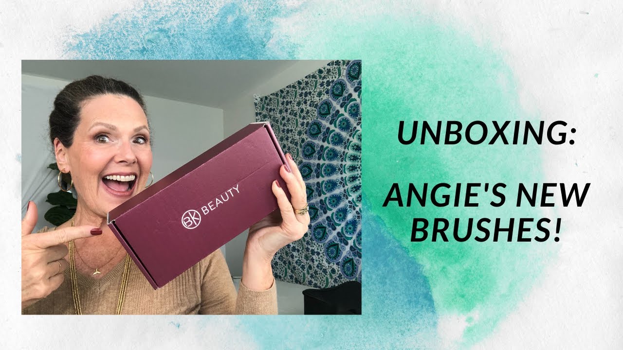 Unboxing! Angie from Hot & Flashy 7 Brushes in Collaboration with BK