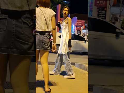 АФИГЕТЬ ! ТРАНС-СТУДЕНТ СКОРО В БАРНЫЕ РЯДЫ ))) ПАТТАЙЯ ! LADYBOY !