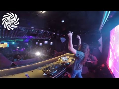 Upgrade Live @ Bibliopole - Mumbai, India 2015