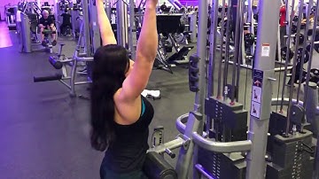 Alternating Side Dominant Lat Pulldown
