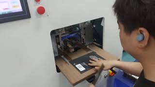 Elastic band inserting/fixing machine