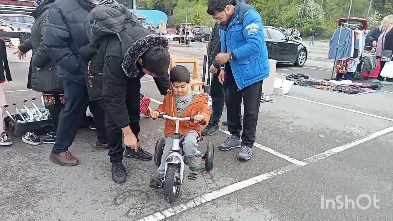 car boot sale Huddersfield buying cycle John Smith stadium car boot sale Alijahan YouTube